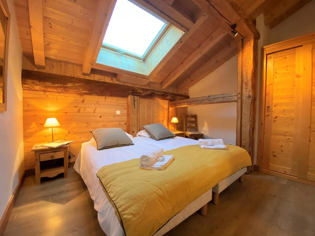 Chalet In Morzine Sleeping 12 With Sauna Экстерьер фото